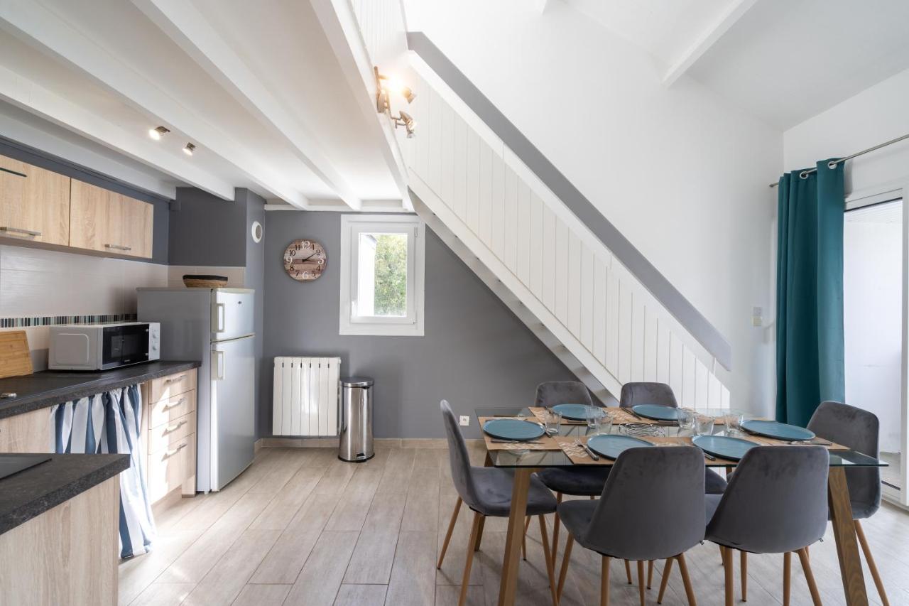 Ty Treustel Apartment Combrit Bagian luar foto